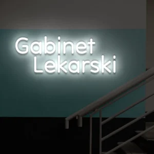 Biały