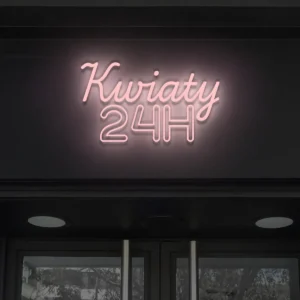 Jasnoróżowy