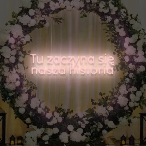 Jasnoróżowy